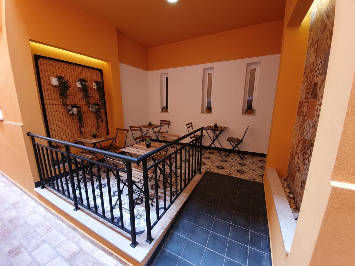 Inn Faro - Casa Amarela - Guest House المظهر الخارجي الصورة